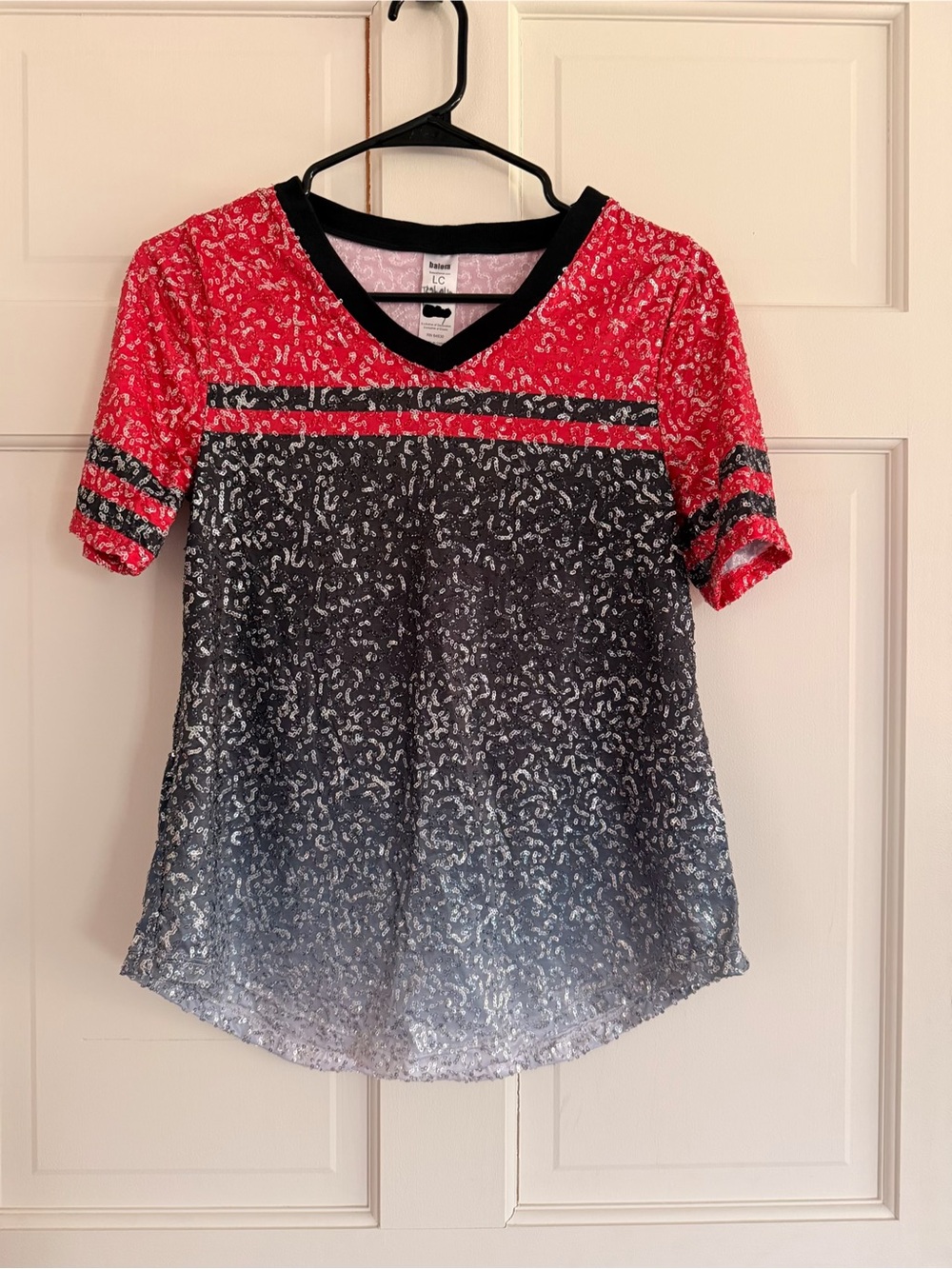 Red & Black Short-Sleeve V-Neck Sequin Top